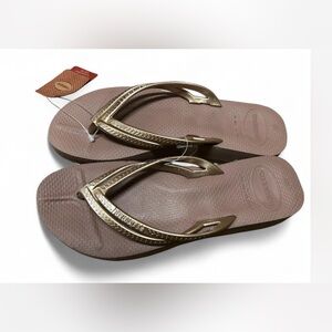 Havaianas Women's Gold and Brown Flip Flops